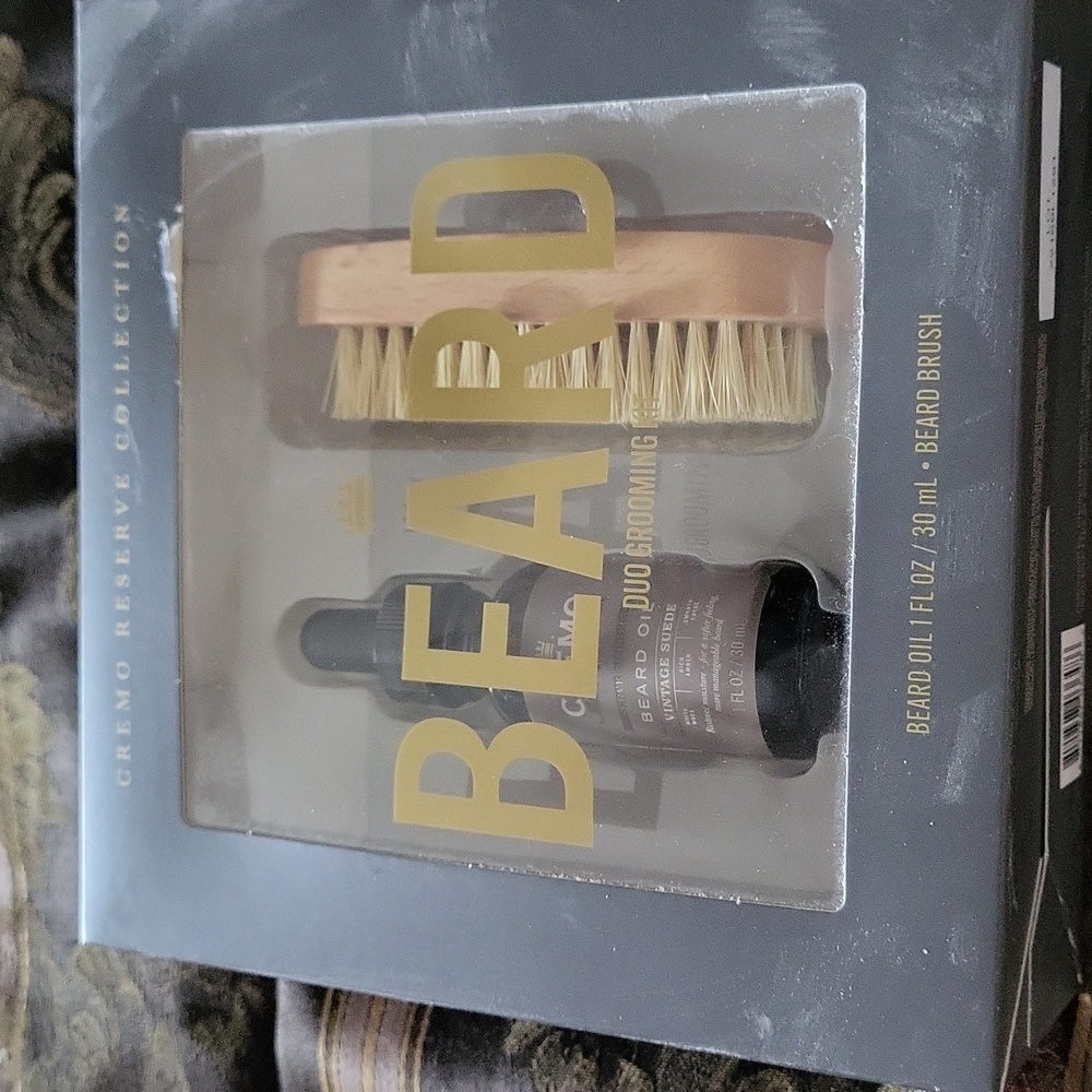 Men's beard duo kit boxed new amazing have two hub loves ❤️ 😍 new